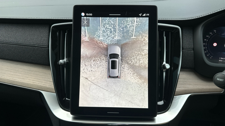 Volvo XC90 2.0 B5P Plus Dark 5dr AWD Geartronic Petrol Estate